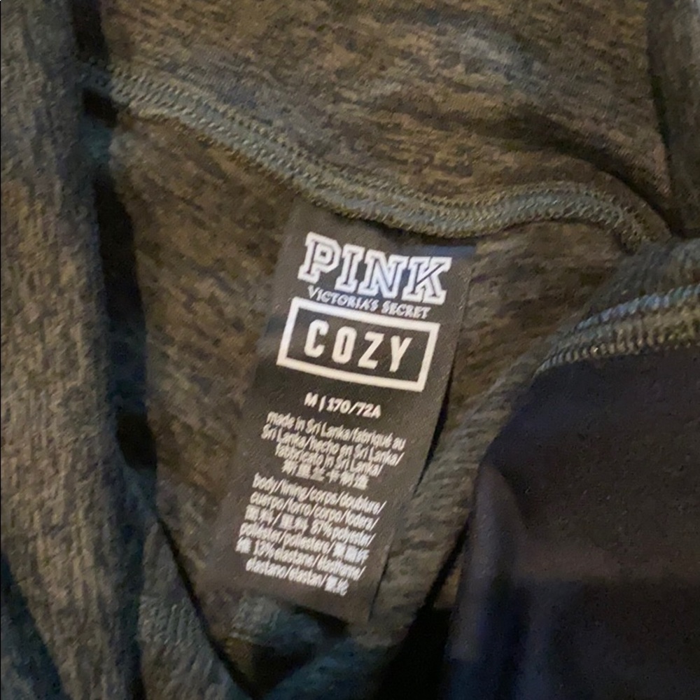 Victoria’s Secret warm leggings size medium. NW/OT - Picture 4 of 4